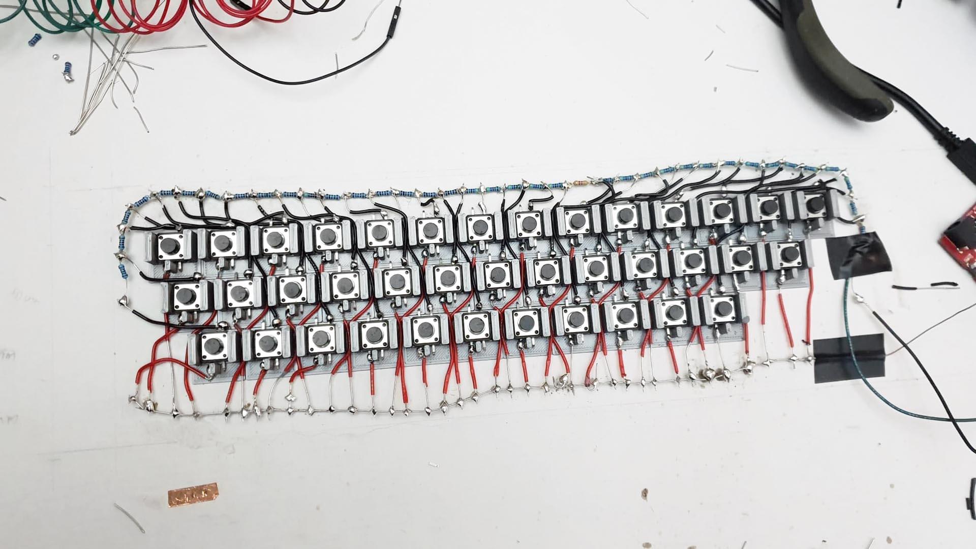 Keyboard push buttons
